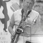 Denis Ravaille Saxophoniste Millau Aveyron